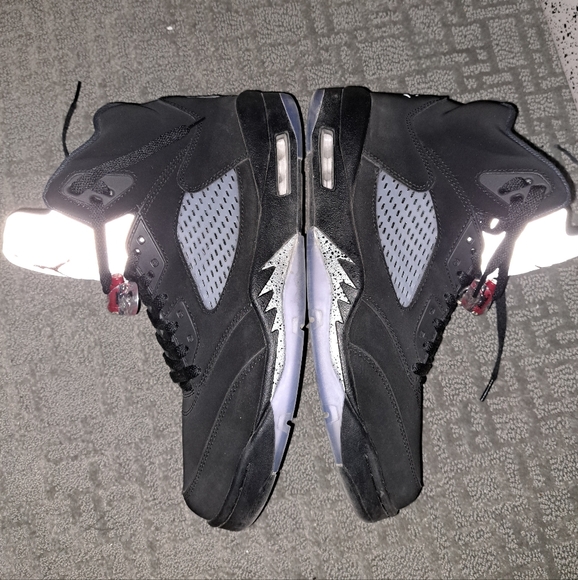 Jordan 5 Black Metallic Sneakers Men's Size 13 - Picture 3 of 12